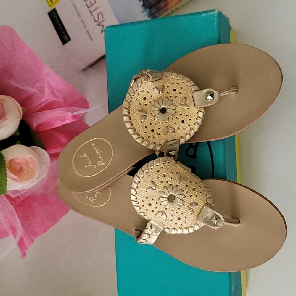 🌻NWOT Jack Rogers Georgica Gold Sandals Size 7